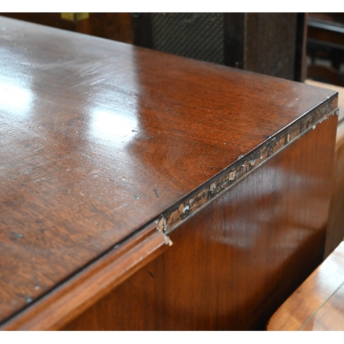 90 - A 19th century mahogany chest of three short over three long drawers raised on bracket feet, 110 cm ... 