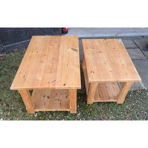 133 - Two modern pine two-tier coffee tables, 90 cm x 60 cm x 48 cm