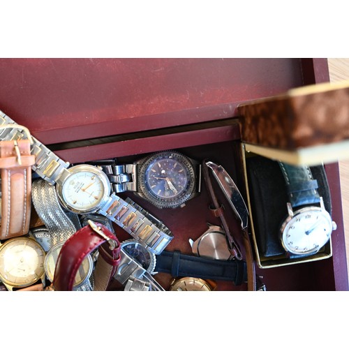 276 - An assortment of old fob/pocket watches and wristwatches, various makes and conditions, many a/f (tw... 