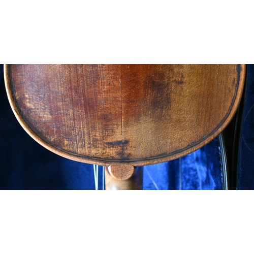 511 - An antique German violin with 35.5cm two-piece back; bears label for 'Sebastian Kloz, Mittenvald, 17... 