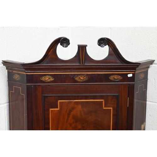 139 - A George III inlaid mahogany hanging corner cupboard, 130 cm h