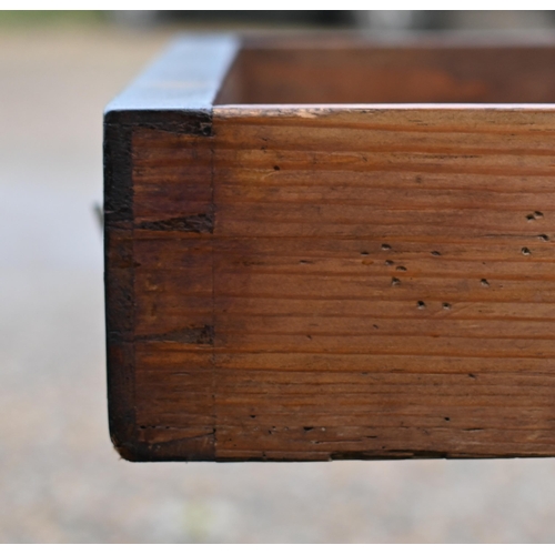 24 - A Victorian Pembroke table with end single drawer and raised on square tapering legs to castors 101 ... 