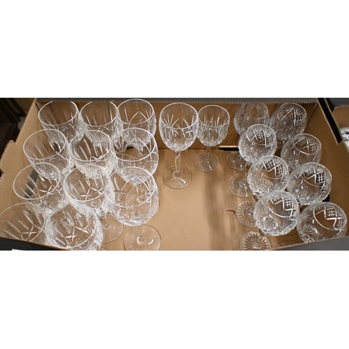 360 - A set of eight Waterford 'Lismore' red wine glasses to/w various other good quality cut drinking gla... 