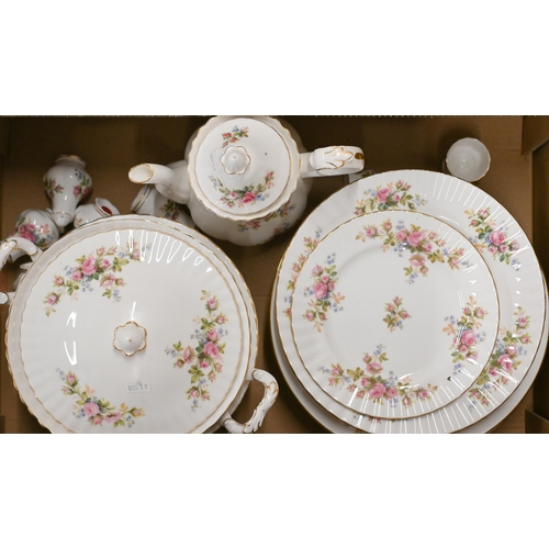 386 - An extensive Royal Albert 'Moss Rose' dinner service for eight settings - approx 100 pieces