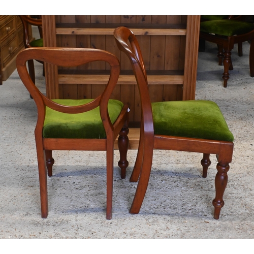 64 - Harlequin set of eight Victorian mahogany dining side chairs with matching green fabric seats, compr... 