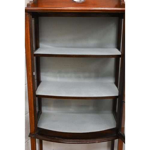 146 - An Edwardian walnut bowfront display cabinet with lead-glazed door, 64 cm w x 40 cm d x 174 cm h