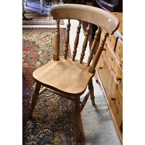 172 - A vintage pine kitchen dining table with end drawer on turned supports, 106 x 80 x 72 cm to/w harleq... 