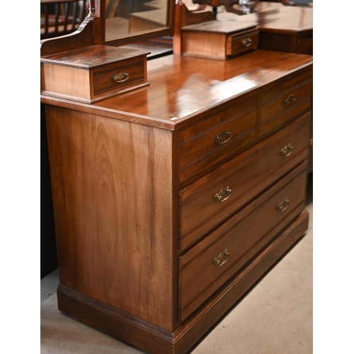 231 - Edwardian mahogany mirror back dressing chest with two short and two long drawers, 108 x 54 x 150 cm... 