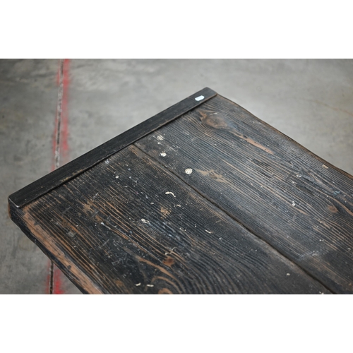 258 - An industrial 'Slingsby' hardwood and cast iron flatbed trolley, 120 x 60 x 78 cm h o/a