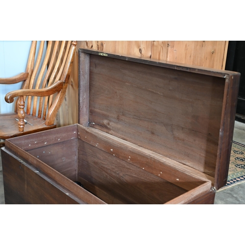 280 - An antique camphorwood trunk, 100 x 50 x 54 cm h