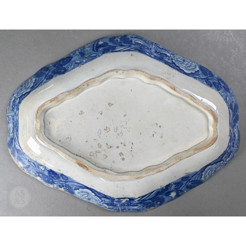 414 - A pair of 18th century Wedgwood creamware plates, transfer-printed with 'Liverpool Birds', 25 cm dia... 