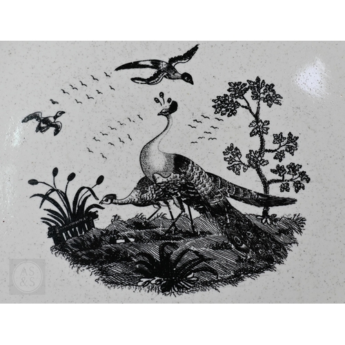 414 - A pair of 18th century Wedgwood creamware plates, transfer-printed with 'Liverpool Birds', 25 cm dia... 