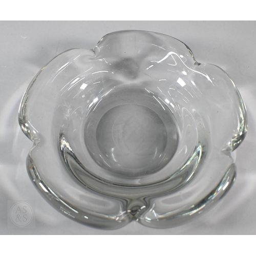 416 - Four Daum (France) heavy glass bowls and a Crystal d'Arques vase (5)