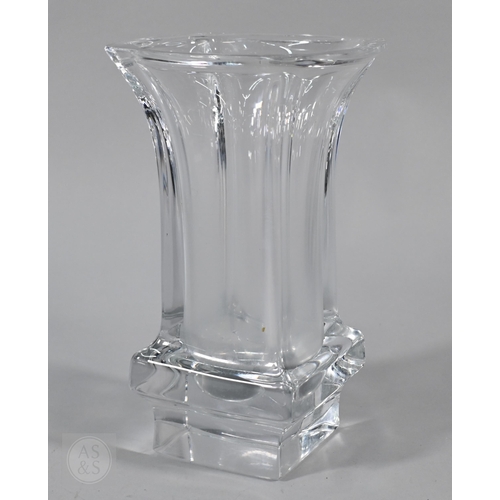 416 - Four Daum (France) heavy glass bowls and a Crystal d'Arques vase (5)