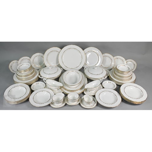 418 - A Royal Worcester 'Gold Chantilly' dinner service (88 pieces)