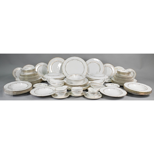 418 - A Royal Worcester 'Gold Chantilly' dinner service (88 pieces)