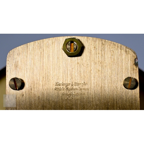 373 - A Kundo Electronic mantel clock under dome, 23 cm high