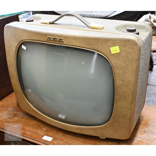 558 - An early c 1960s GEC BT.316 'portable' television with 17