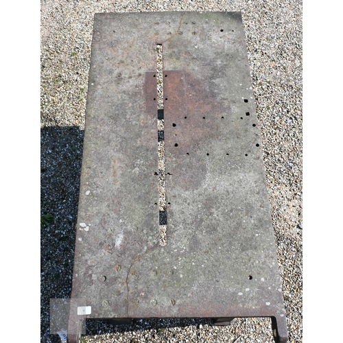 6 - Bamfords Ltd, Uttoxeter, an old weathered cast iron agricultural saw bench table, 127 cm x 61 cm x 7... 