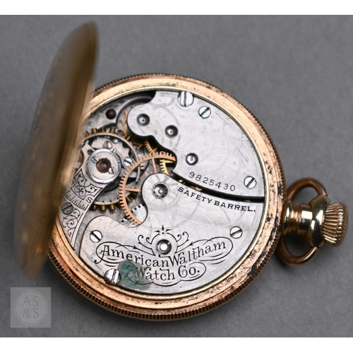 260 - A ladies Waltham 14k gold fob watch, 32 mm, all-in 28g, a/f, dial cracked, movement fully wound ... 