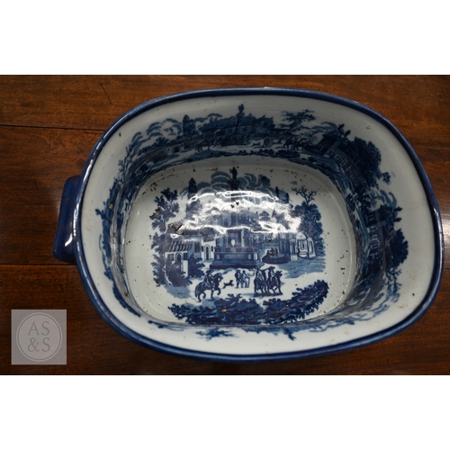 462 - Three blue and white footbaths/planters, printed with Italianate townscapes (3)