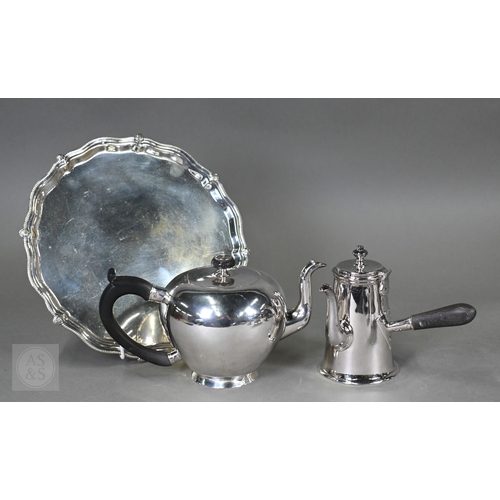 11 - A set of epns King's pattern flatware, to/w various other electroplated wares including large dairy ... 