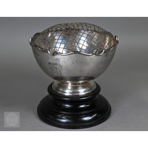 59 - An Edwardian silver rose bowl with shaped rim and raised foot, Barker Brothers, Chester 1908, 13.2oz... 