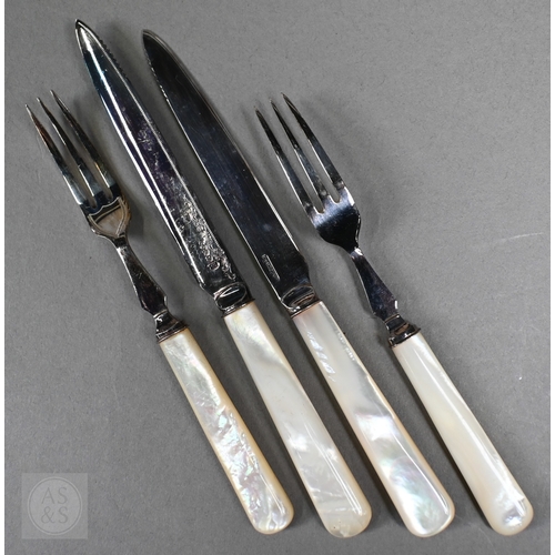 6 - An Edwardian oak-cased set of twelve each Albany pattern fish knives and forks with silver handles a... 