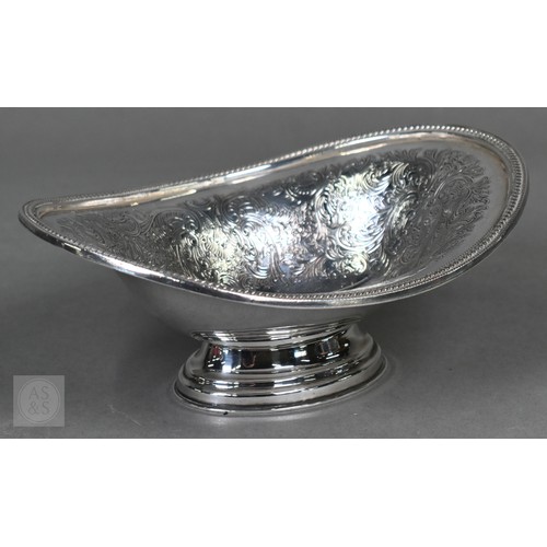 21 - A Regency Old Sheffield Plate desk-stand fitted with nib-box flanked by two square glass pots with m... 