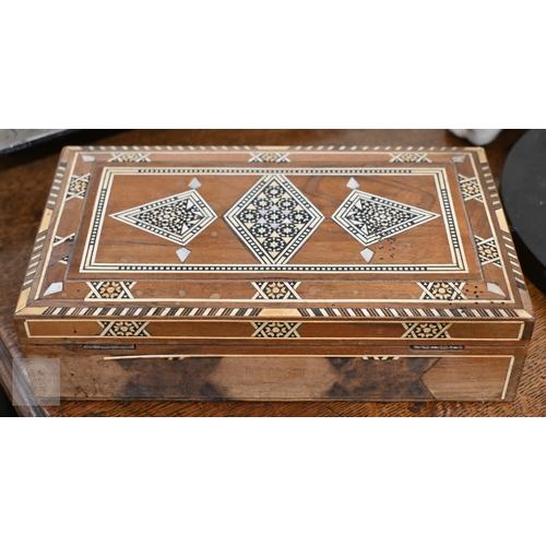 515 - A 19th century Continental contre-boulle type inkstand (inlays are wood veneers, not tortoiseshell),... 