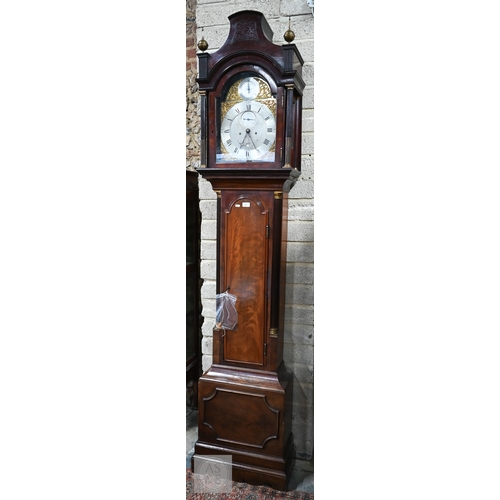 30 - Hugh Riach, London, a good mid 18th century brass mounted mahogany pagoda top longcase clock, the ei... 
