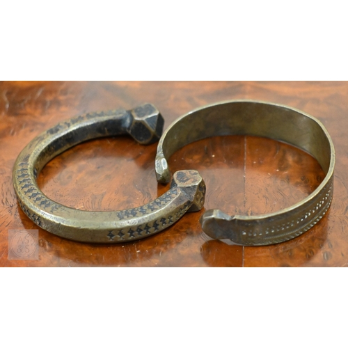 469 - Five Nigerian bronze and brass Okpoho bangles (5)