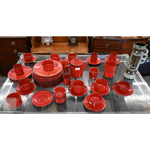 444 - A Villeroy & Bosch (Luxembourg) 'Granada' red-glazed dinner/tea/coffee service