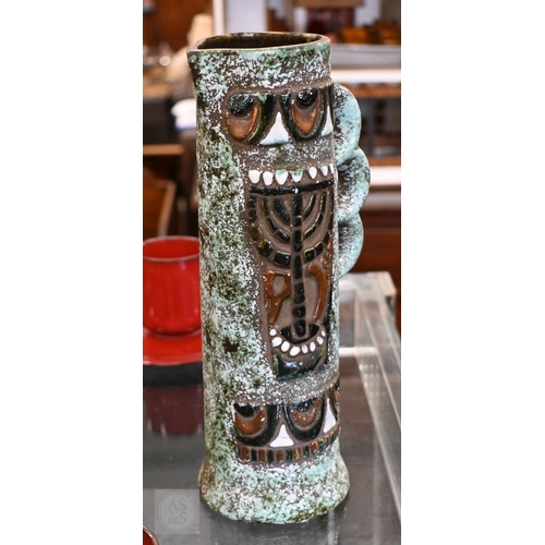 444 - A Villeroy & Bosch (Luxembourg) 'Granada' red-glazed dinner/tea/coffee service