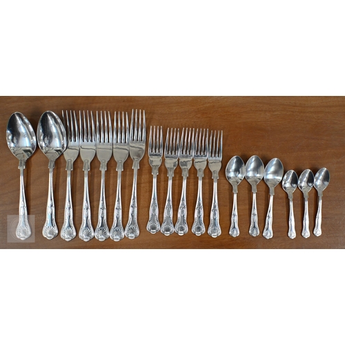 471 - A quantity of Continental flatware, a bread dish and a sugar basin, to/w a part set of stainless ste... 