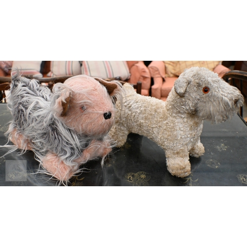 583 - Six various soft toys