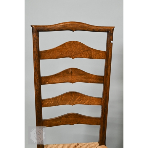 683 - Steven W Thorne, Hampshire, a bespoke set of eight 18th century style Lancashire wavy ladderback din... 