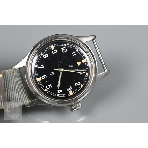 291 - A scarce vintage Hamilton Mk II pilot's wristwatch, ref. 6B-910-1000, H, serial no. 1832, the black ... 