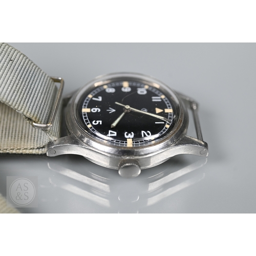 291 - A scarce vintage Hamilton Mk II pilot's wristwatch, ref. 6B-910-1000, H, serial no. 1832, the black ... 