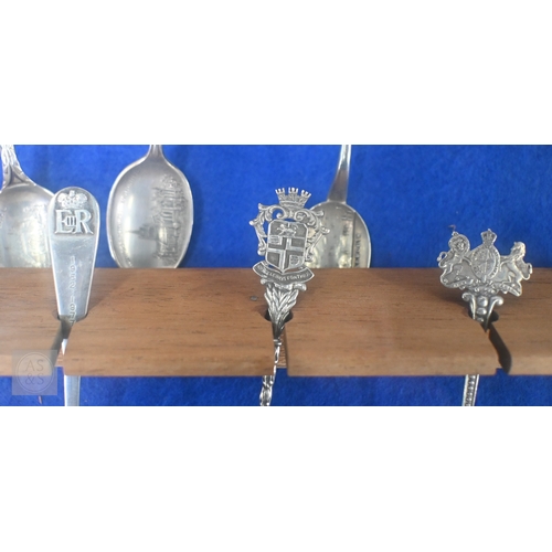 71 - An extensive collection of 132 silver and Sterling souvenir teaspoons - various makers and dates, 59... 