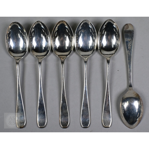 23A - A George III silver fiddle and thread caddy spoon with gilt shell bowl, William Eley I & William... 