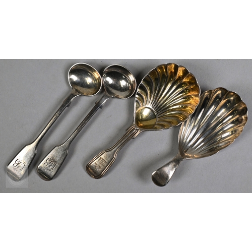 23A - A George III silver fiddle and thread caddy spoon with gilt shell bowl, William Eley I & William... 