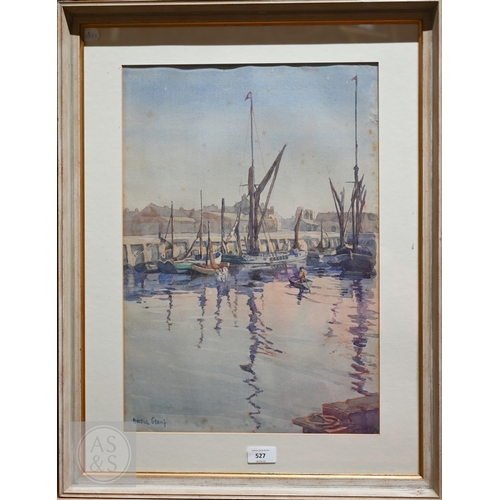 Lot 527       
