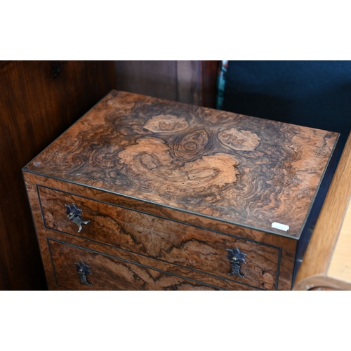 170 - A matched pair of 20th century bespoke burr walnut veneered bedside chests with brass side handles a... 