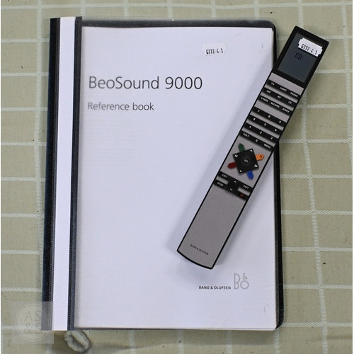 643 - A Bang & Olufsen Beosound 9000 six stack CD/radio autochanger to/with a pair of Beolab 8000 towe... 