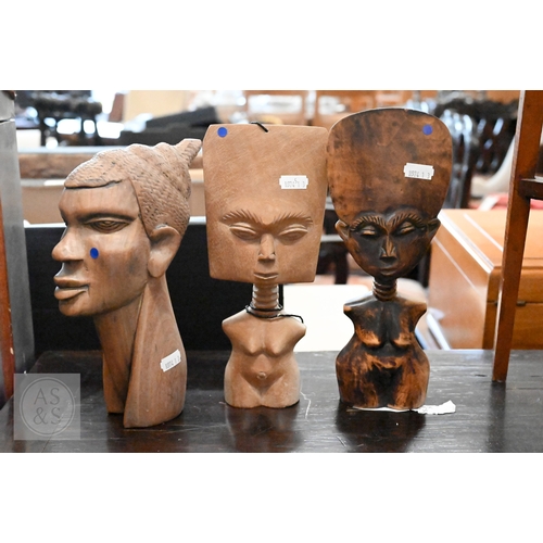 538 - Two African fertility carving to/w an African head (3)