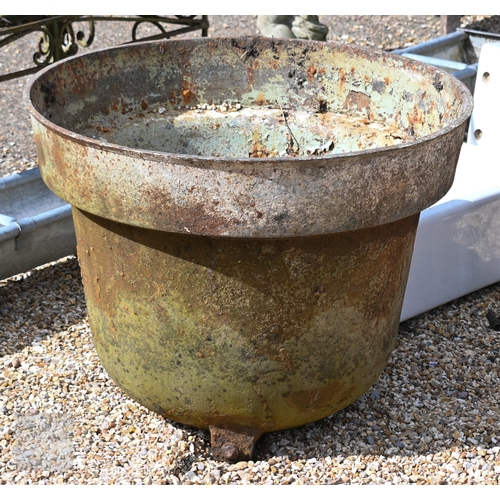 26 - A large antique cast iron laundry copper, 74 cm dia. x 61 cm h