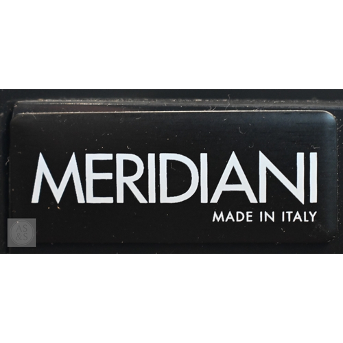 58 - Meridiani, Italy, a pair of two tone cube bedside cabinets, 45 cm x 45 cm x 50.5 cm h