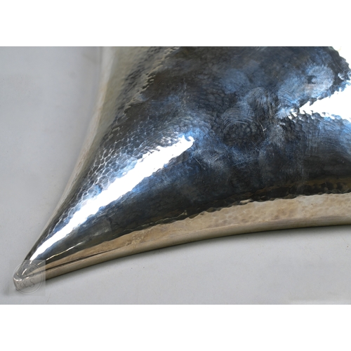 119 - John M Willmin for Aurum Ltd: a large modern design silver bowl of concave square form with gilt int... 