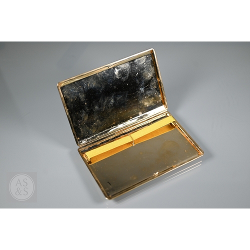 9ct gold cigarette case gold+cigarette+case in past antique auctions Lot 81 - A 9ct